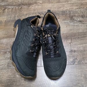 Merrell moab Vibram Leather  Men's Black and Tan Shoes Size 14